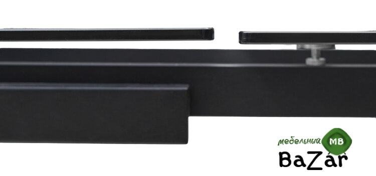 Стол ADRIA 160 SMOKED BLACK GLASS Дымчато-черное стелко/ черный каркас