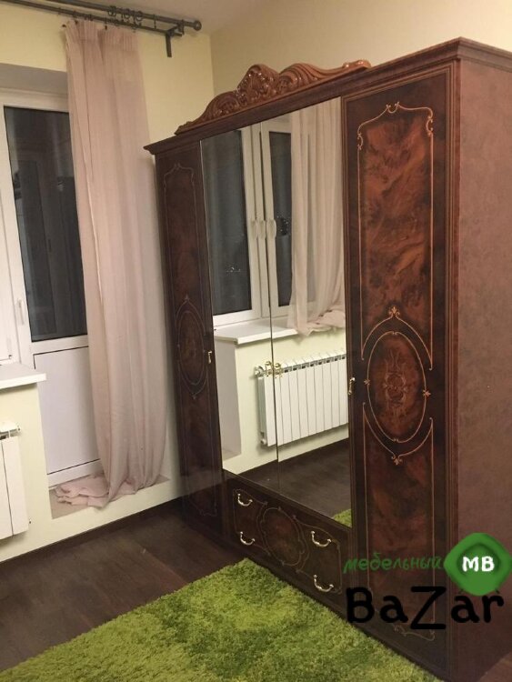 Спальня Джулиана орех