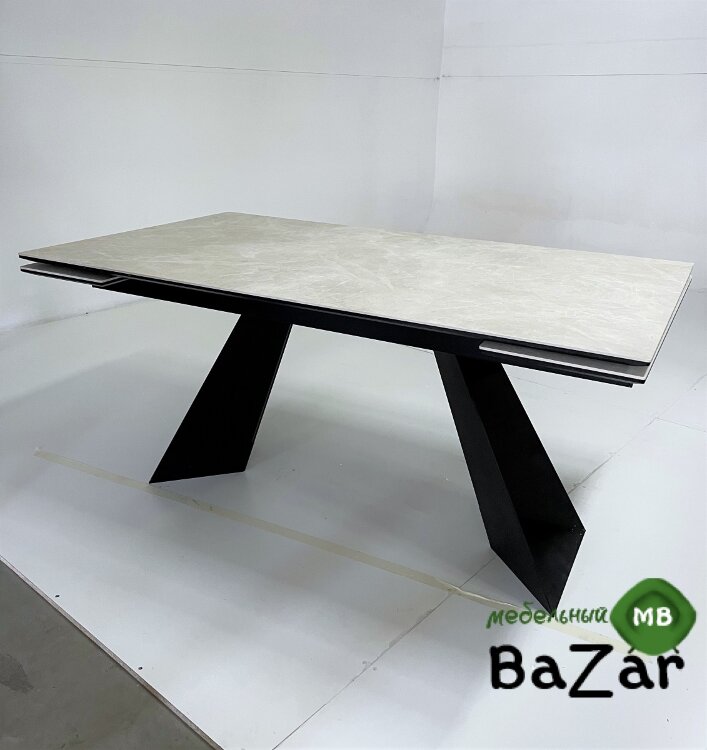 Стол Купер 160 Бежевый мрамор матовый, керамика / черный каркас