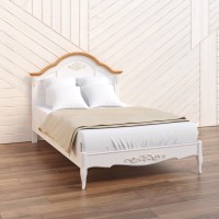 Кровать с жесткой спинкой 120*200 W202